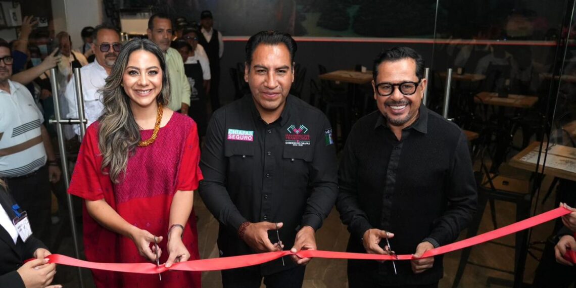 Eduardo Ramírez se reúne con diputadas y diputados de la LXIX Legislatura del Congreso del Estado