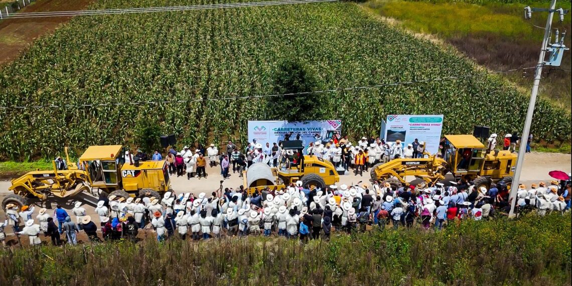 Dan banderazo de inicio a la rehabilitación del camino Corazón de María