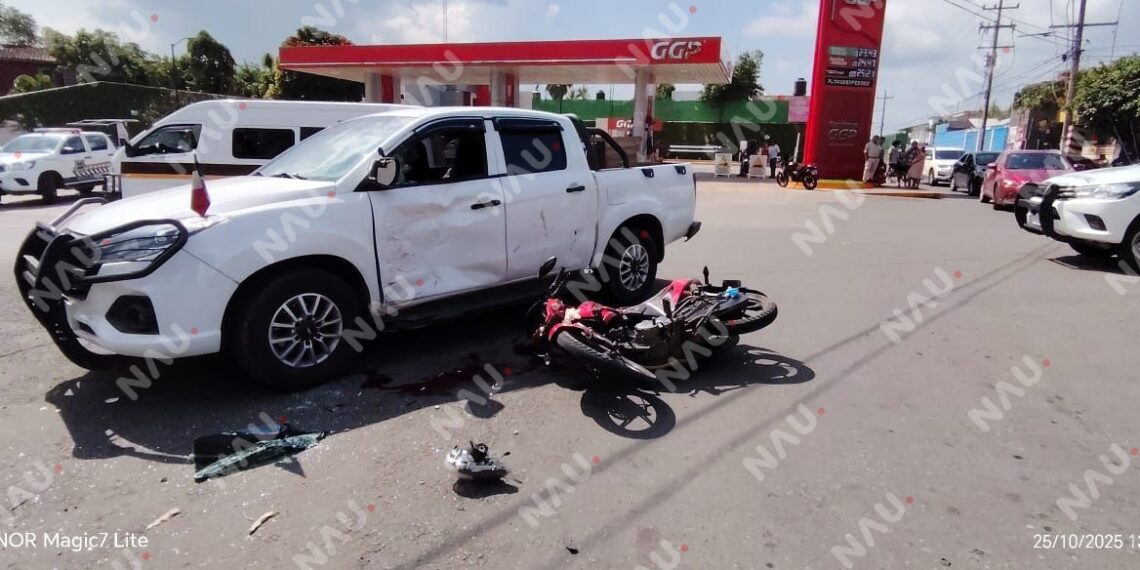 Grave motociclista tras accidente en la bajada de Pérez Herrera, Tapachula
