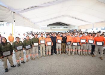 Eduardo Ramírez entrega ambulancias y llama a mantener la cooperación y solidaridad en Chiapas