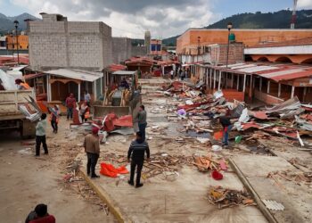 Recuperan espacios invadidos y abandonados en el Mercado del Norte de San Cristóbal
