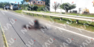 ATROPELLAN A EXTRANJERO FRENTE A BODEGA AURRERÁ EN HUEHUETÁN; CONDUCTOR HUYÓ DEL LUGAR