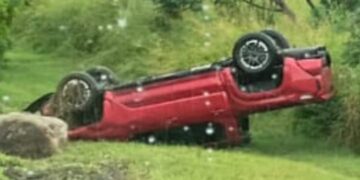 Alcalde de Mapastepec resulta ileso en percance vial.