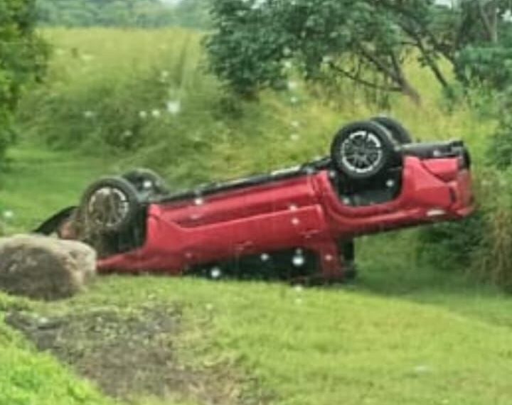 Alcalde de Mapastepec resulta ileso en percance vial.