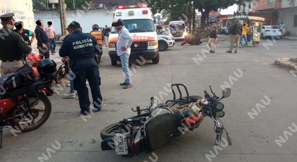 MENOR LESIONADO EN CHOQUE DE MOTOCICLETAS EN TAPACHULA