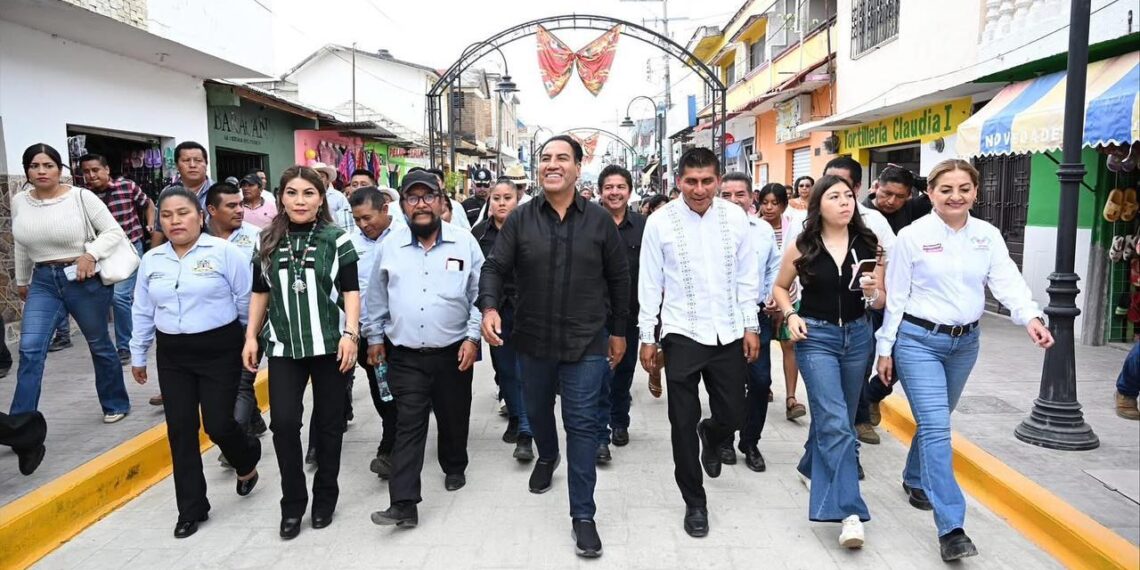 Refrenda Eduardo Ramírez compromiso con el bienestar y el desarrollo en Altamirano