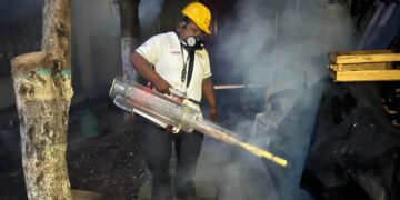 Instruye Yamil Melgar reforzar combate contra el Dengue