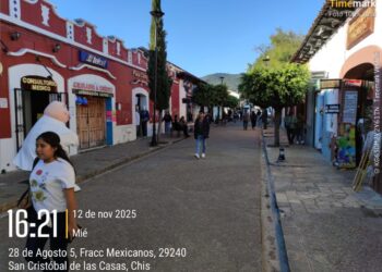 Supervisan y retiran obstrucciones en andadores del Centro de San Cristóbal