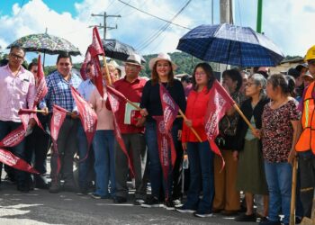 Arranca obra de pavimentación en La Garita con inversión histórica