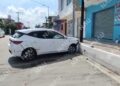 Conductor choca, huye y deja su placa abandonada en el centro de Tapachula