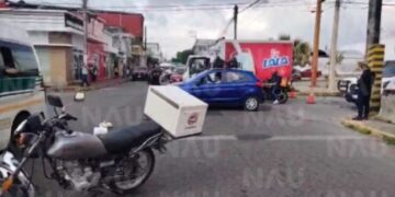 MOTOCICLISTA LESIONADO TRAS CHOQUE CONTRA CAMIÓN REPARTIDOR EN TAPACHULA