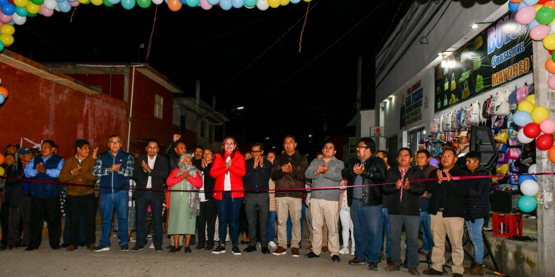 Inauguran nuevo alumbrado público en Nueva Palestina para fortalecer la seguridad y bienestar de los vecinos