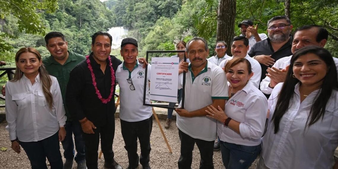 En Palenque, Eduardo Ramírez encabeza Declaratoria de Reserva Natural Comunitaria Cascada El Salto