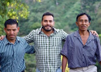 Seguimos caminando ¡Con La Fuerza de la Gente!: Víctor Saldaña ✅