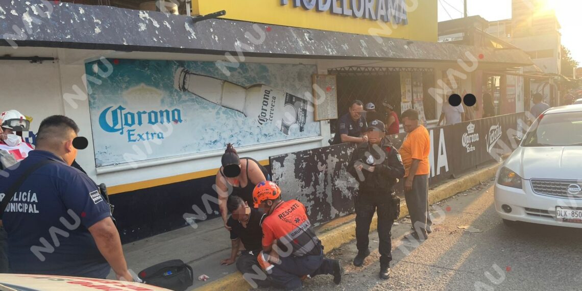 HOMBRE RESULTA LESIONADO TRAS SER ARROLLADO EN EL BOULEVARD AKISHINO