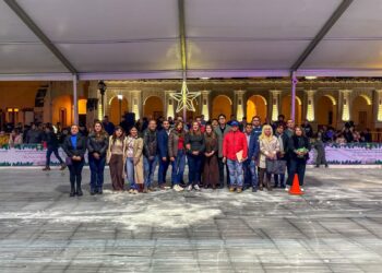 Se inaugura la pista de hielo en San Cristóbal para disfrutar la Navidad en familia