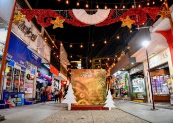 TAPACHULTECOS VIVEN LA MAGIA DE LA NAVIDAD CON LAS VILLAS NAVIDEÑAS