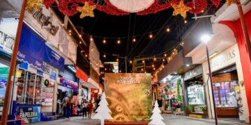 TAPACHULTECOS VIVEN LA MAGIA DE LA NAVIDAD CON LAS VILLAS NAVIDEÑAS