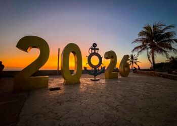 Tapachula se ilumina para esta Navidad: Yamil Melgar