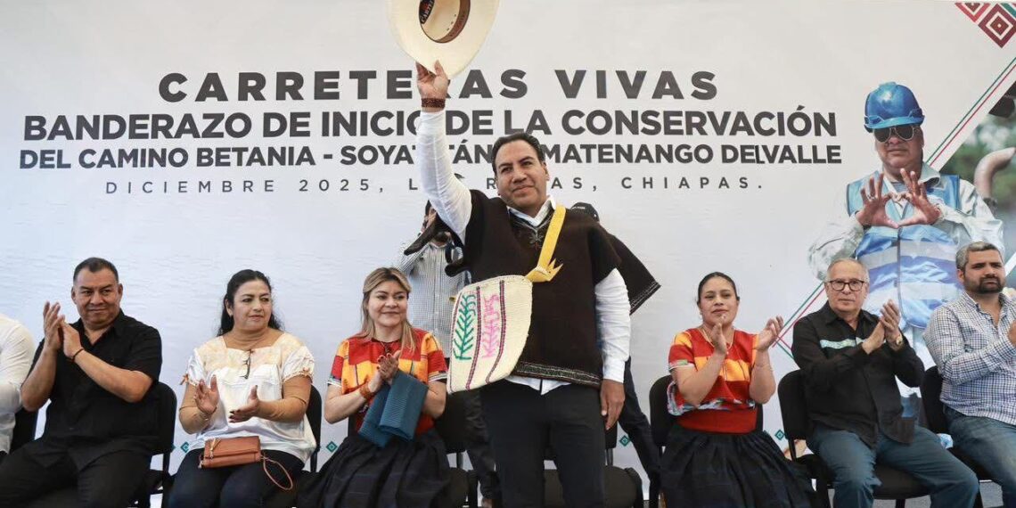 Eduardo Ramírez arranca trabajos de conservación del camino Betania–Soyatitán–Amatenango del Valle