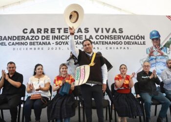 Eduardo Ramírez arranca trabajos de conservación del camino Betania–Soyatitán–Amatenango del Valle