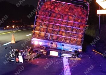 Motociclista resulta gravemente lesionado tras choque en la carretera costera