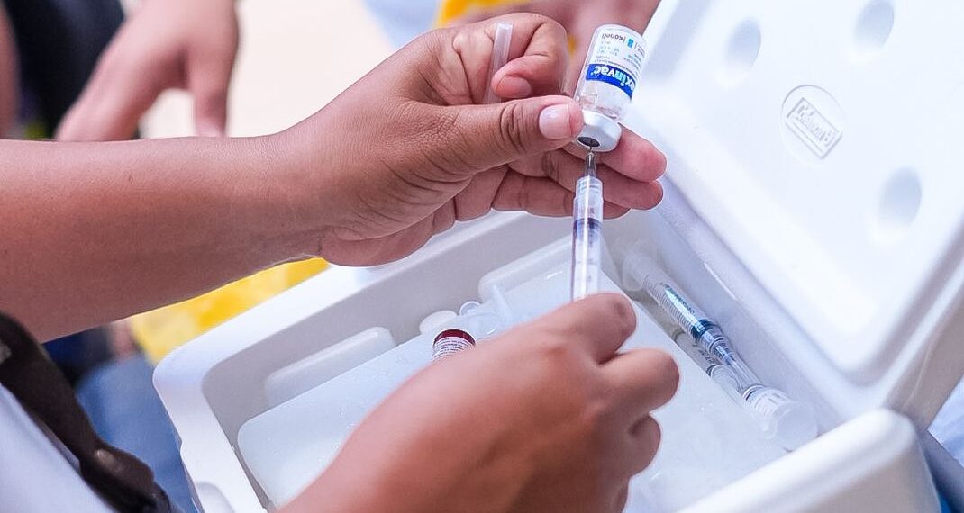 Tapachula no baja la guardia, continúa jornada intensa de vacunación