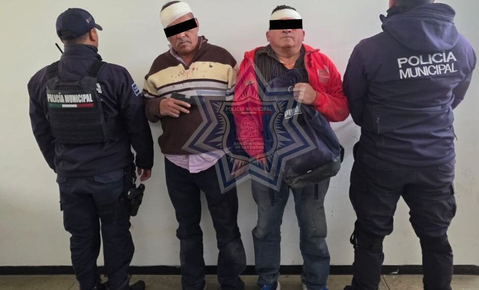 Policía Municipal detiene a dos presuntos responsables de robo en San Cristóbal