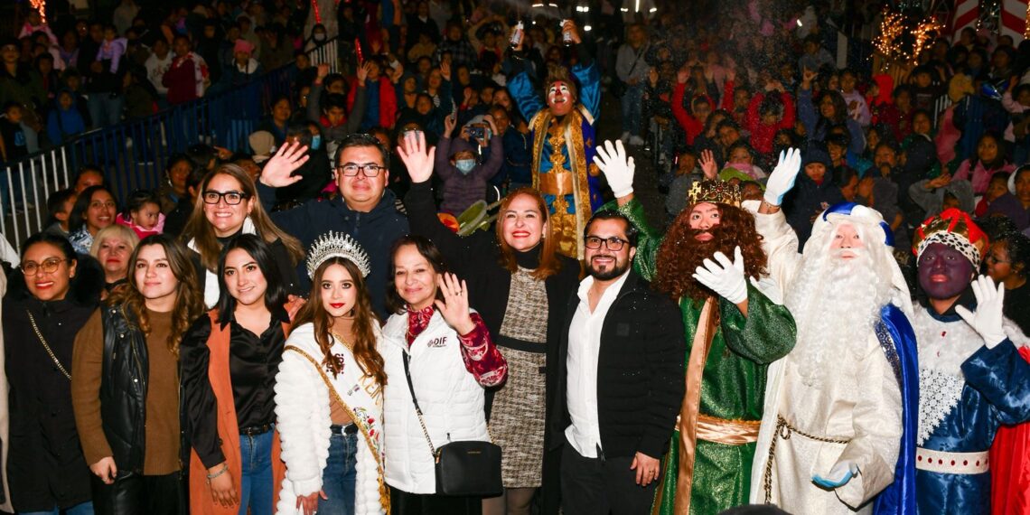 San Cristóbal celebra el Día de Reyes con alegría y unión familiar en el Parque Central