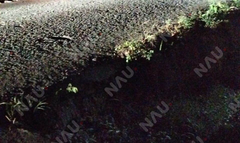 Camioneta termina en la cuneta tras accidente vial en Tapachula