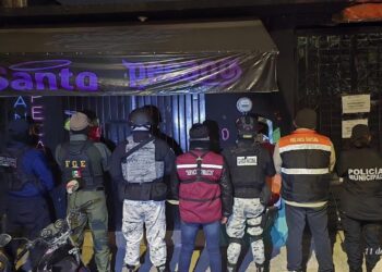 Refuerzan supervisión interinstitucional en bares de las zonas Norte y Sur de San Cristóbal