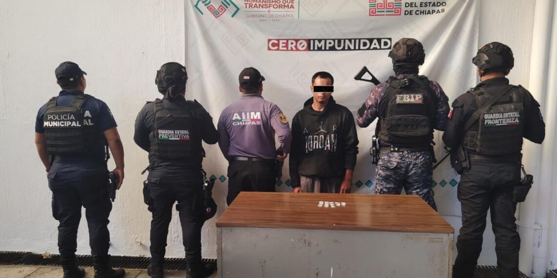 Aseguran a sujeto con droga en pleno centro de Tapachula; sería investigado por hechos violentos