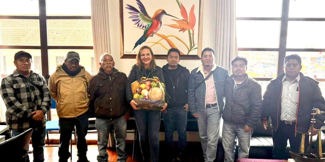 Presidenta municipal fortalece diálogo con vecinos de la colonia La Hormiga