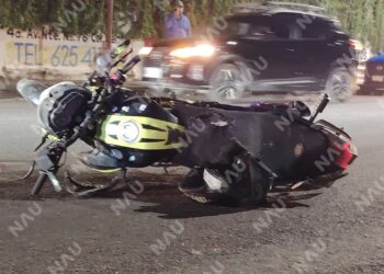 Accidente vial deja dos jóvenes lesionados en el centro de Tapachula