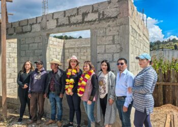 Muros firmes transforman viviendas en la comunidad de Napité