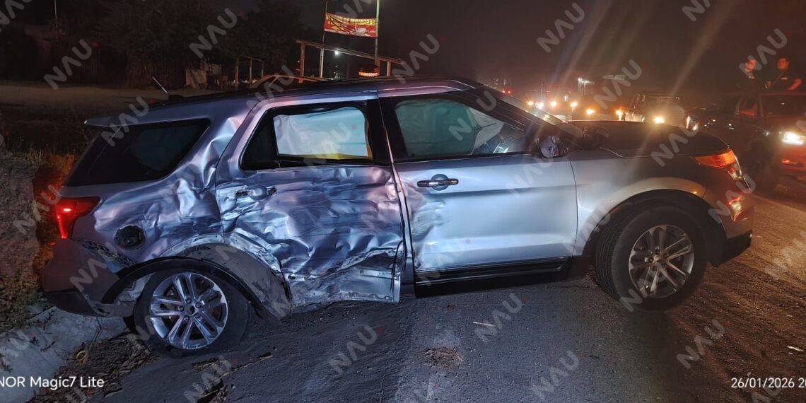 Choque vehicular en la carretera Tapachula – Puerto Madero deja daños materiales y un lesionado
