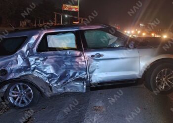 Choque vehicular en la carretera Tapachula – Puerto Madero deja daños materiales y un lesionado