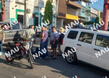 Choque en crucero de Tapachula deja un motociclista herido