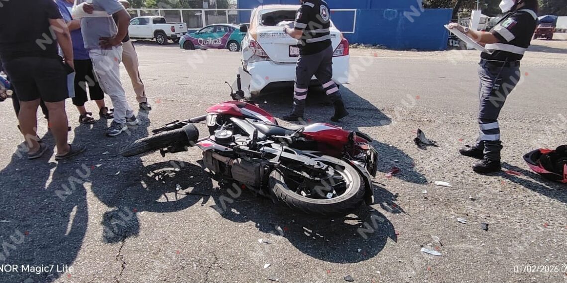 Accidente en la carretera costera Tapachula – Viva México deja dos lesionados y un canino sin vida