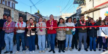 Inaugura Fabiola Ricci calles en la colonia Insurgente