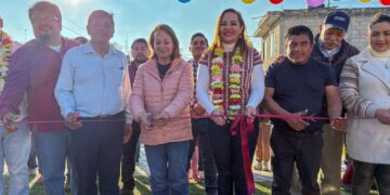 Inaugura Fabiola Ricci calle San Martín y refrenda compromiso con el desarrollo igualitario