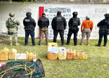 EN CATEO, FGR ASEGURA ARMAS CARTUCHOS Y CARGADORES, EN HUIXTLA, CHIAPAS