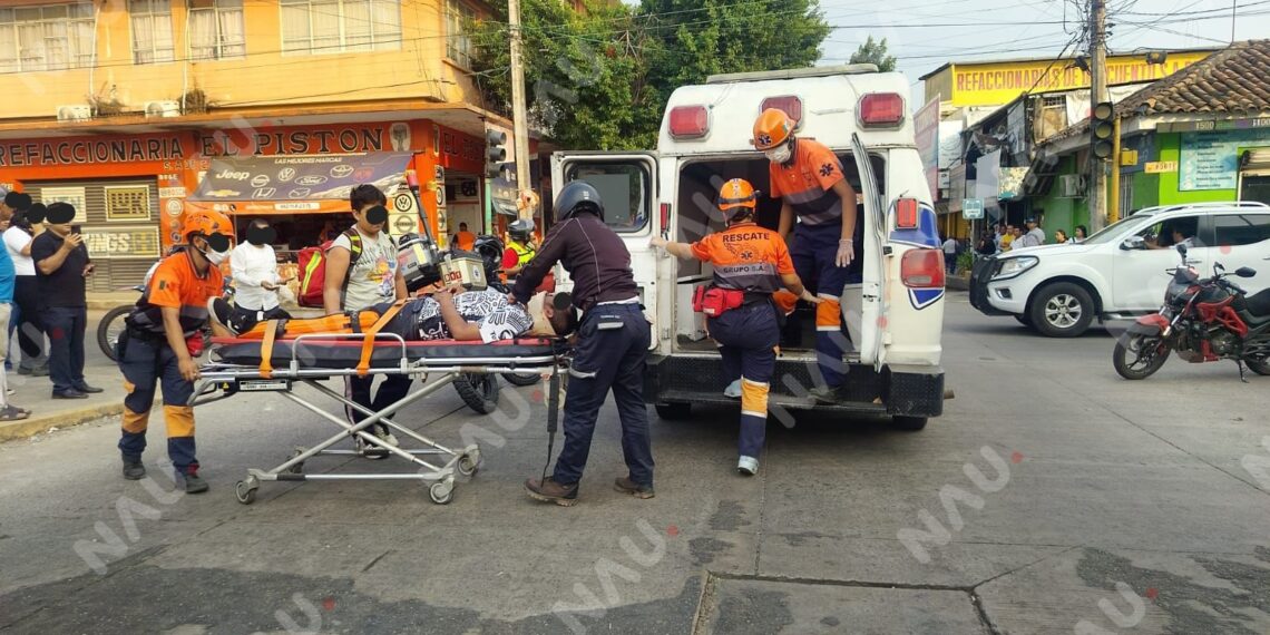 Motociclista resulta gravemente lesionado tras accidente en la 17 Poniente