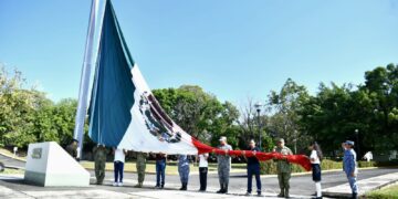 Tapachula honra la Bandera de México: Yamil Melgar