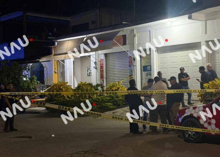 Ejecutan a joven creador digital dentro de local en Huixtla