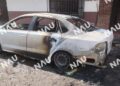 Incendio de automóvil por presunto cortocircuito deja solo daños materiales en Tapachula