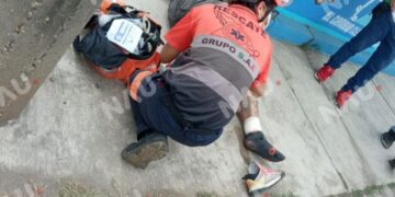 Motociclistas resultan lesionados tras choque en el centro de Tapachula