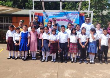 ÉXITO TOTAL EN EL TALLER “CREADORES DE CUENTOS” DE LA ZONA ESCOLAR 087