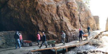 Refuerzan acciones preventivas en sumideros para proteger a San Cristóbal de inundaciones