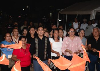Inician trabajos de pavimentación de calles en el barrio San José